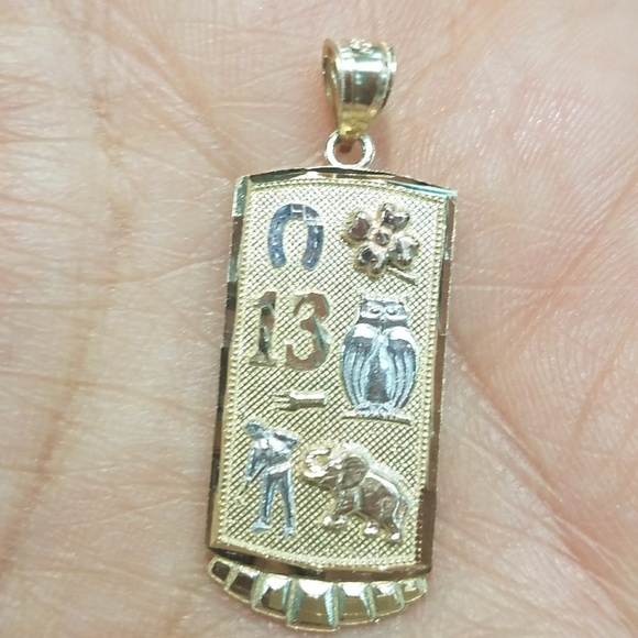 Solid Real 14k Yellow Gold good luck Pendant - Picture 2 of 6